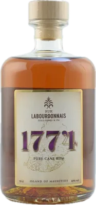 Bouteille de spiritueux : 1774 de la marque Labourdonnais