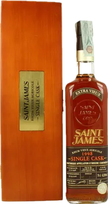 Bouteille de spiritueux : Single Cask de la marque Saint James