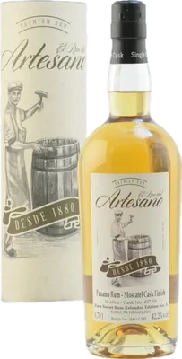 Bouteille de spiritueux : Rum Sweet Rum Reloaded Edition No.3 de la marque El Ron del Artesano