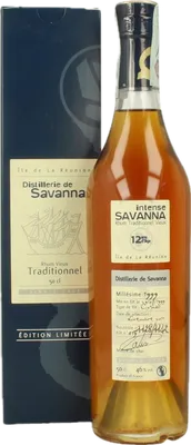 Bouteille de spiritueux : Intense 12 ans d'âge de la marque Savanna