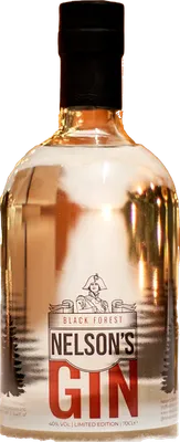 Bouteille de spiritueux : Black Forest Gin de la marque Nelson's