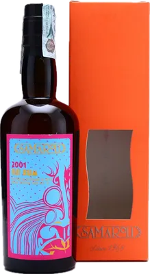 Bouteille de spiritueux : Fiji Rum de la marque Samaroli