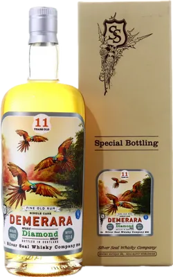 Bouteille de spiritueux : Demerara de la marque Diamond