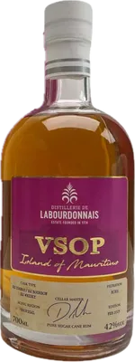 Bouteille de spiritueux : VSOP édition 2023 de la marque Labourdonnais