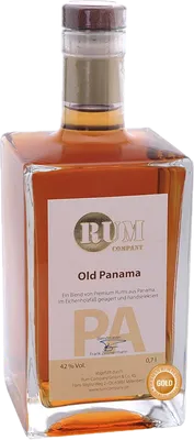 Bouteille de spiritueux : Old Panama PA de la marque Rum Company
