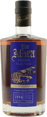 Bouteille de spiritueux : Tradición 1994 de la marque Ron Aldea