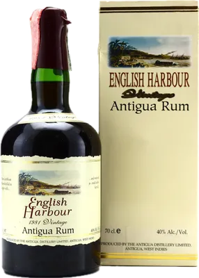 Bouteille de spiritueux : Extra Old Antigua Rum de la marque The Antigua Distillery