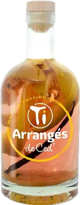Bouteille de spiritueux : Ti Arrangé Mangue Passion de la marque Les Rhums de Ced'