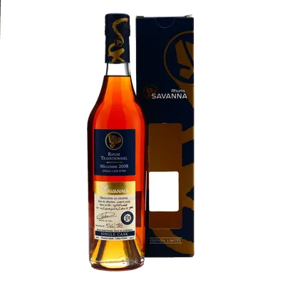 Bouteille de spiritueux : Single Cask Calvados Finish de la marque Savanna
