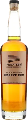 Bouteille de spiritueux : New England Reserve de la marque Privateer Rum Distillery