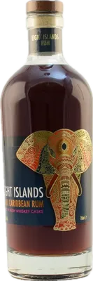 Bouteille de spiritueux : Eight Islands Dark Caribbean Rum de la marque West Cork