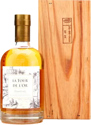 Bouteille de spiritueux : Rhum Vieux Agricole Brut de fût de Marie Galante de la marque Bielle
