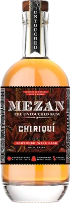 Bouteille de spiritueux : Chiriqui de la marque Mezan