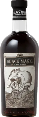 Bouteille de spiritueux : Spiced de la marque Black Magic