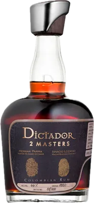 Bouteille de spiritueux : 2 Masters Carlos I de la marque Dictador
