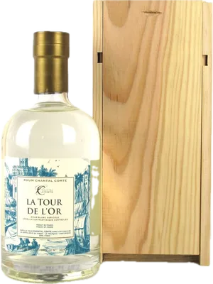 Bouteille de spiritueux : La Tour De L'Or de la marque Distillerie du Simon