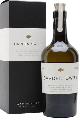 Bouteille de spiritueux : Garden Swift Dry Gin de la marque Capreolus