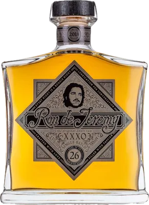 Bouteille de spiritueux : XXXO Solera 26 de la marque Ron de Jeremy