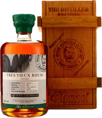Bouteille de spiritueux : Très Vieux Rhum de la marque Clément