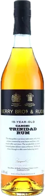 Bouteille de spiritueux : Trinidad Rum de la marque Caroni
