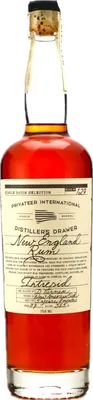 Bouteille de spiritueux : New England Rum Intrepid de la marque Privateer Rum Distillery