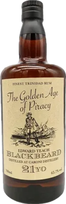 Bouteille de spiritueux : Edward Teach Blackbeard de la marque Caroni