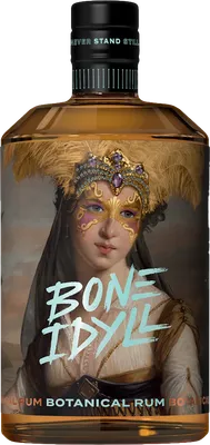 Bouteille de spiritueux : Botanical Rum de la marque Bone Idyll