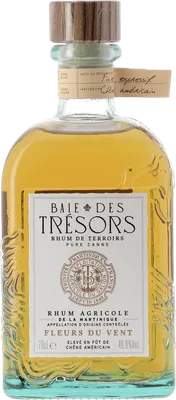 Bouteille de spiritueux : Fleurs du Vent de la marque Baie des Trésors