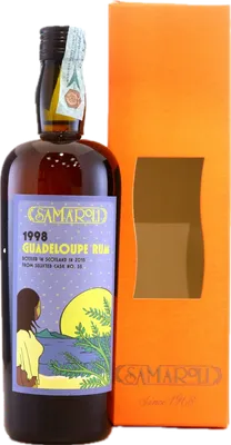 Bouteille de spiritueux : Guadeloupe Rum de la marque Samaroli