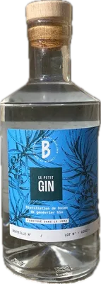 Bouteille de spiritueux : Le petit Gin de la marque Le petit Bouilleur