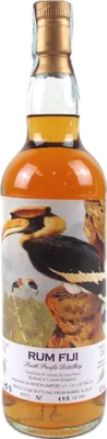 Bouteille de spiritueux : Rum Fiji de la marque Moon Import