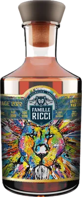Bouteille de spiritueux : Hommage 2022 de la marque Famille Ricci