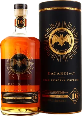 Bouteille de spiritueux : Gran Reserva Especial de la marque Bacardi