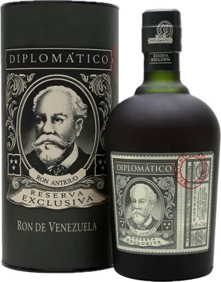 Bouteille de spiritueux : Reserva Exclusiva de la marque Diplomatico