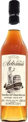Bouteille de spiritueux : Panama Rum Oloroso Sherry Cask de la marque El Ron del Artesano