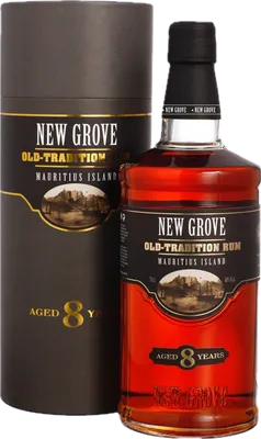 Bouteille de spiritueux : Old Tradition Aged 8 Years de la marque New Grove