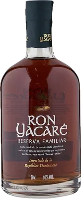 Bouteille de spiritueux : ReservaFamiliar de la marque Yacare