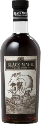 Bouteille de spiritueux : Black Spiced de la marque Black Magic