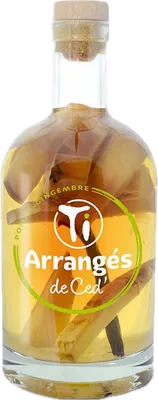 Bouteille de spiritueux : Ti Arrangé Pomme Gingembre de la marque Les Rhums de Ced'