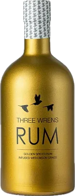 Bouteille de spiritueux : Golden Spiced Rum de la marque Three Wrens