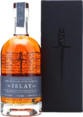Bouteille de spiritueux : ex-Islay Whisky Cask de la marque The Outlaw Rum Company