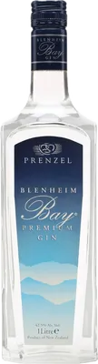 Bouteille de spiritueux : Bay Gin de la marque Blenheim 