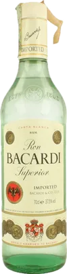 Bouteille de spiritueux : Ron Superior 90's de la marque Bacardi