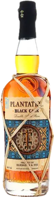 Bouteille de spiritueux : Black Cask Double Aged Barbados & Fiji de la marque Plantation