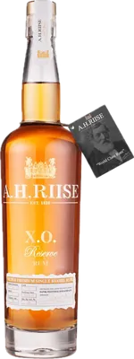 Bouteille de spiritueux : XO Reserve Rum Superior Cask de la marque A.H. Riise