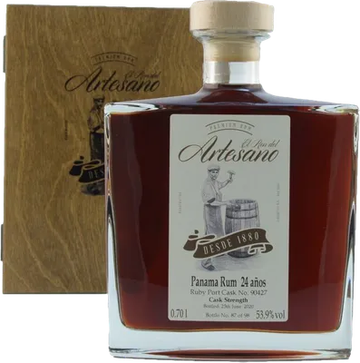 Bouteille de spiritueux : Panama Rum - Ruby Port Cask Finish de la marque El Ron del Artesano