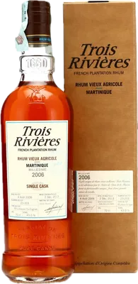 Bouteille de spiritueux : Single Cask de la marque Trois Rivières