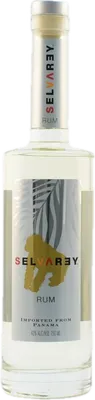 Bouteille de spiritueux : White Rum de la marque Selvarey