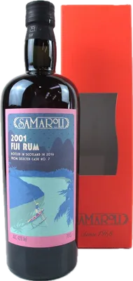 Bouteille de spiritueux : Fiji Rum de la marque Samaroli