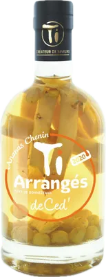 Bouteille de spiritueux : Ti Arrangé Ananas Chenin 2020 de la marque Les Rhums de Ced'